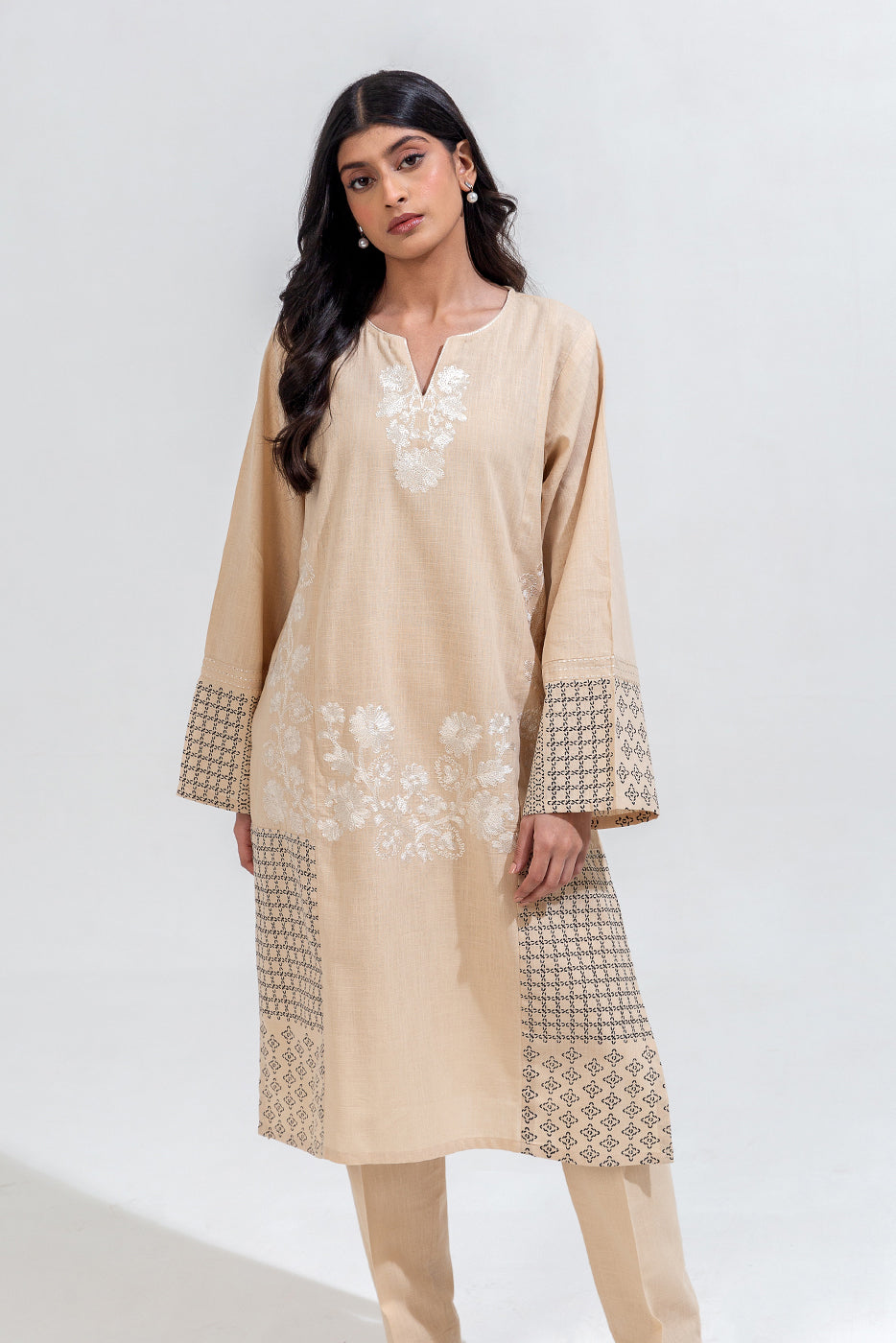 2 PIECE EMBROIDERED KHADDAR SUIT (PRET)