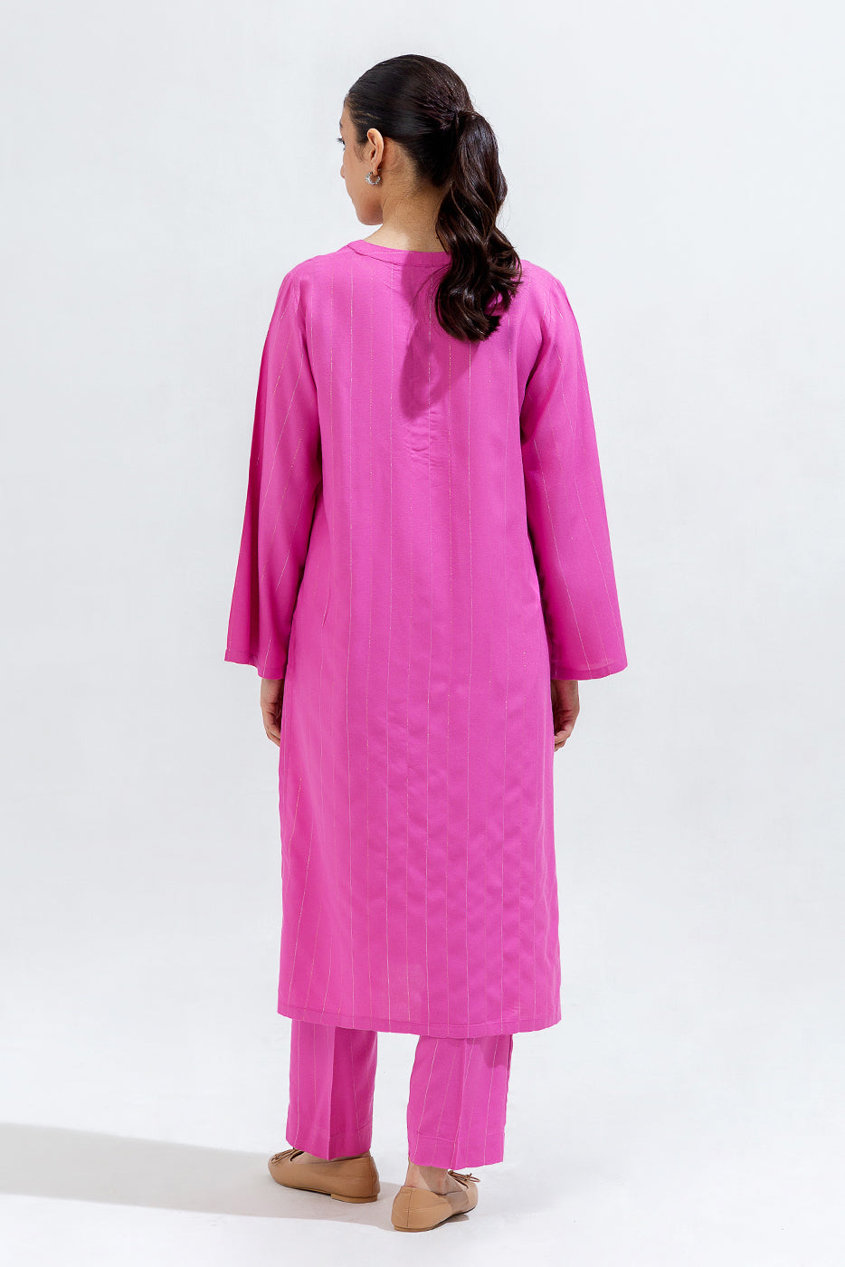 2 PIECE EMBROIDERED VISCOSE SUIT (PRET)