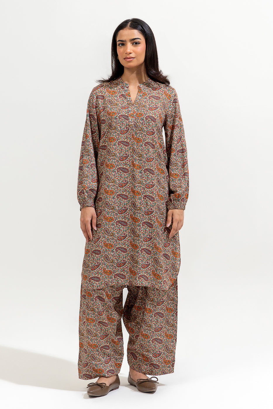 2 PIECE PRINTED VISCOSE SUIT (PRET)