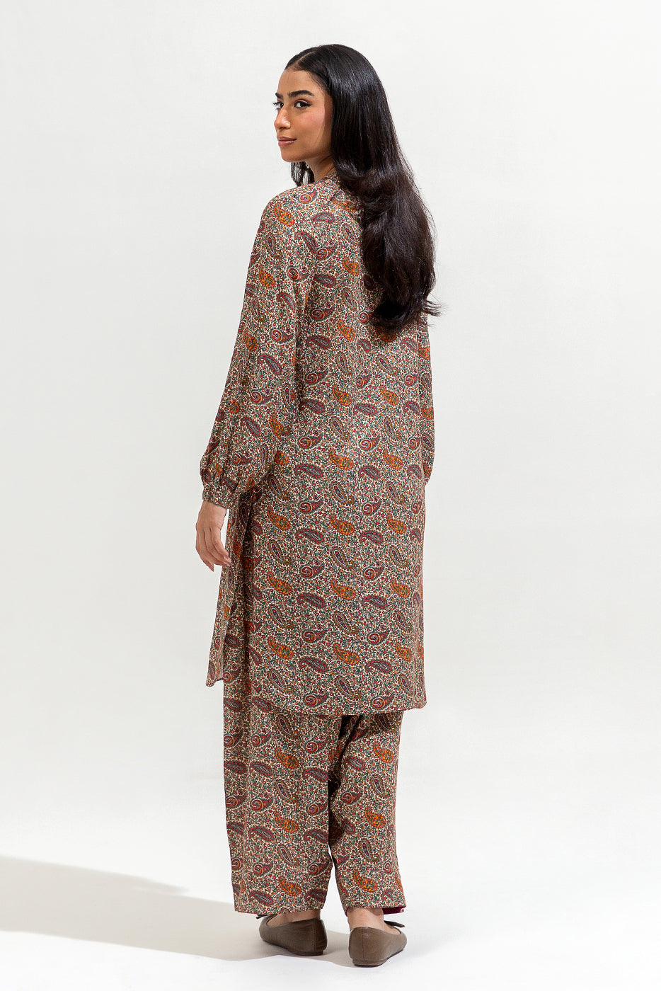 2 PIECE PRINTED VISCOSE SUIT (PRET)