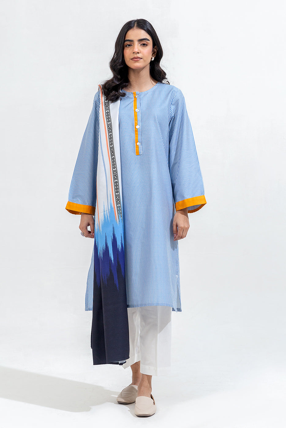 2 PIECE PRINTED CAMBRIC SUIT (PRET)