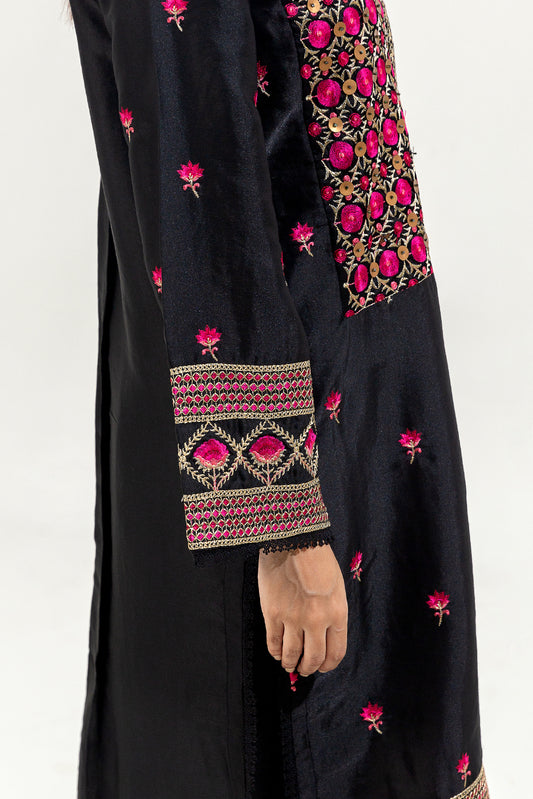 2 PIECE EMBROIDERED SILK SUIT (LUXURY-PRET)