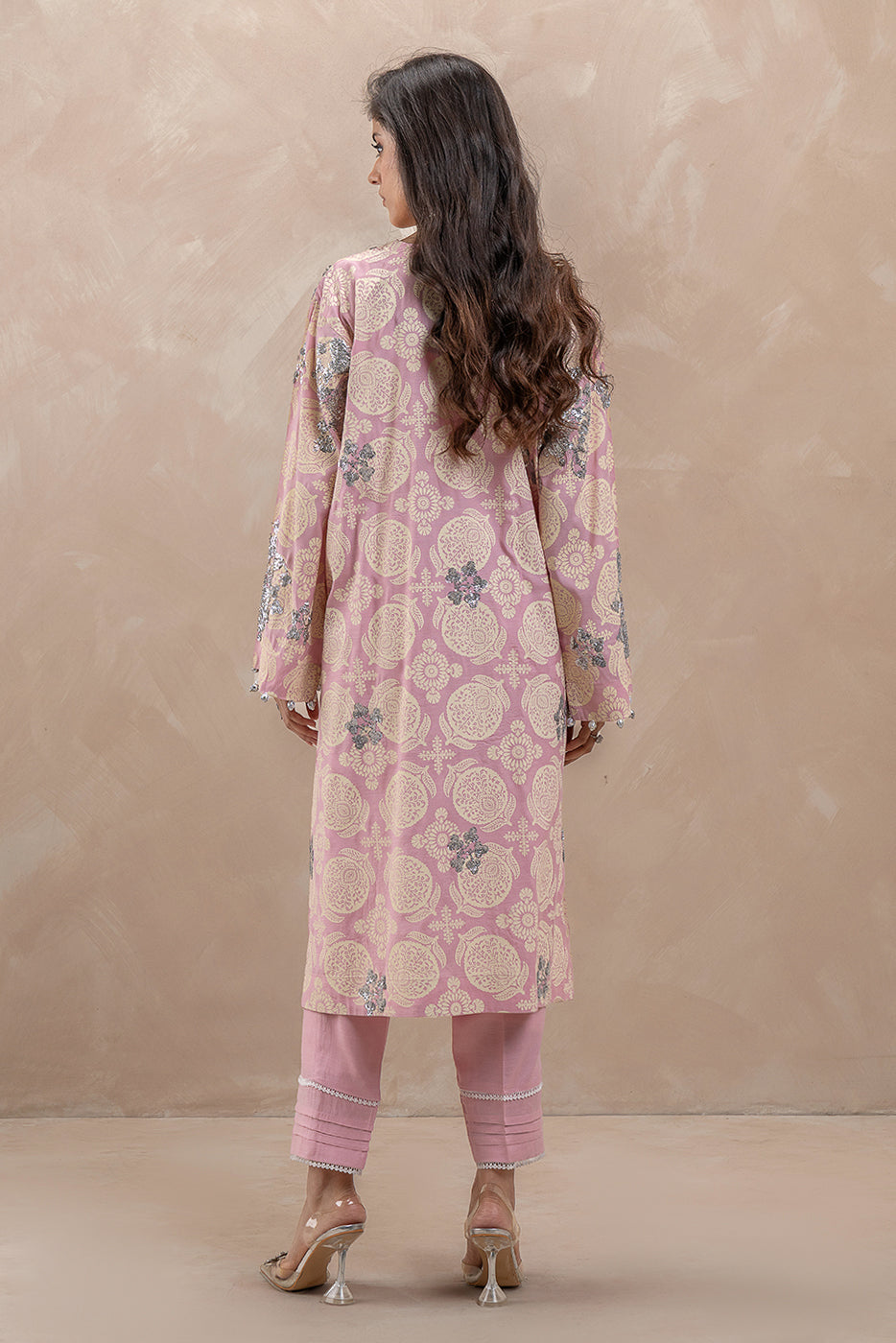 2 PIECE EMBROIDERED SILK SUIT (LUXURY-PRET)