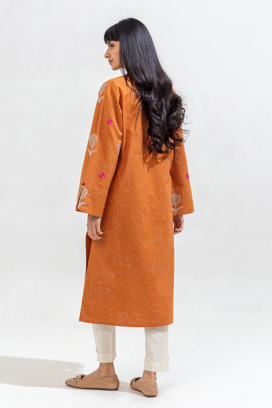 EMBROIDERED KHADDAR SHIRT (PRET)