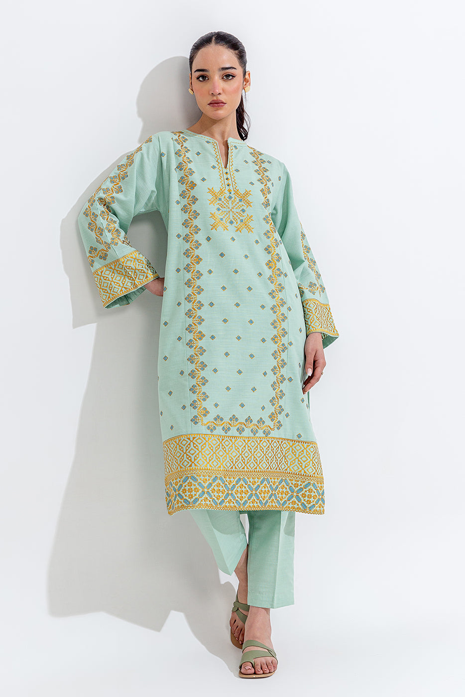 2 PIECE EMBROIDERED KHADDAR SUIT (PRET)