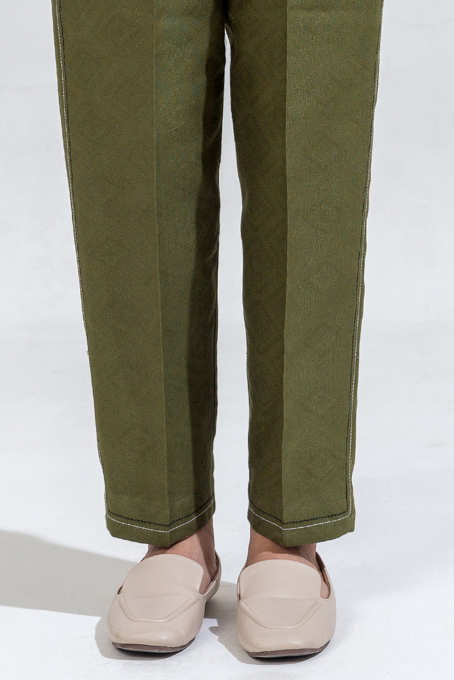 2 PIECE EMBROIDERED KHADDAR JACQUARD SUIT (PRET)