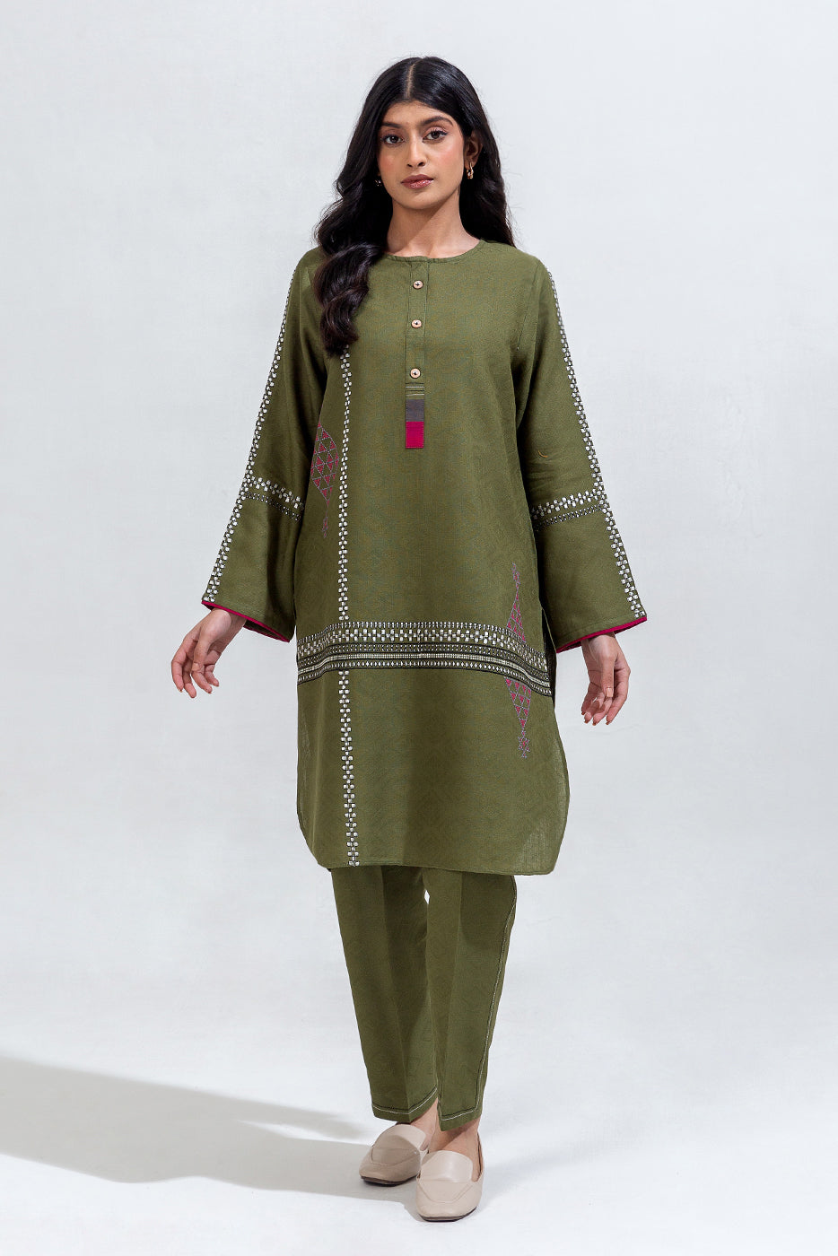 2 PIECE EMBROIDERED KHADDAR JACQUARD SUIT (PRET)