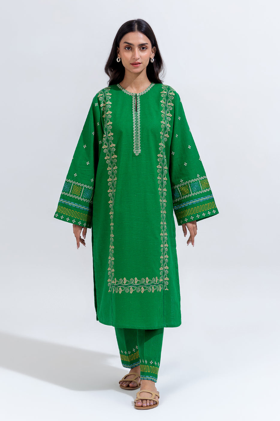 2 PIECE EMBROIDERED KHADDAR SUIT (PRET)