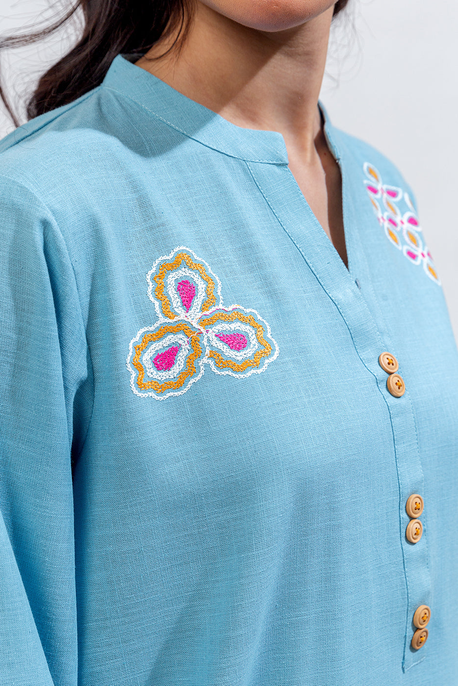 2 PIECE EMBROIDERED KHADDAR SUIT (PRET)