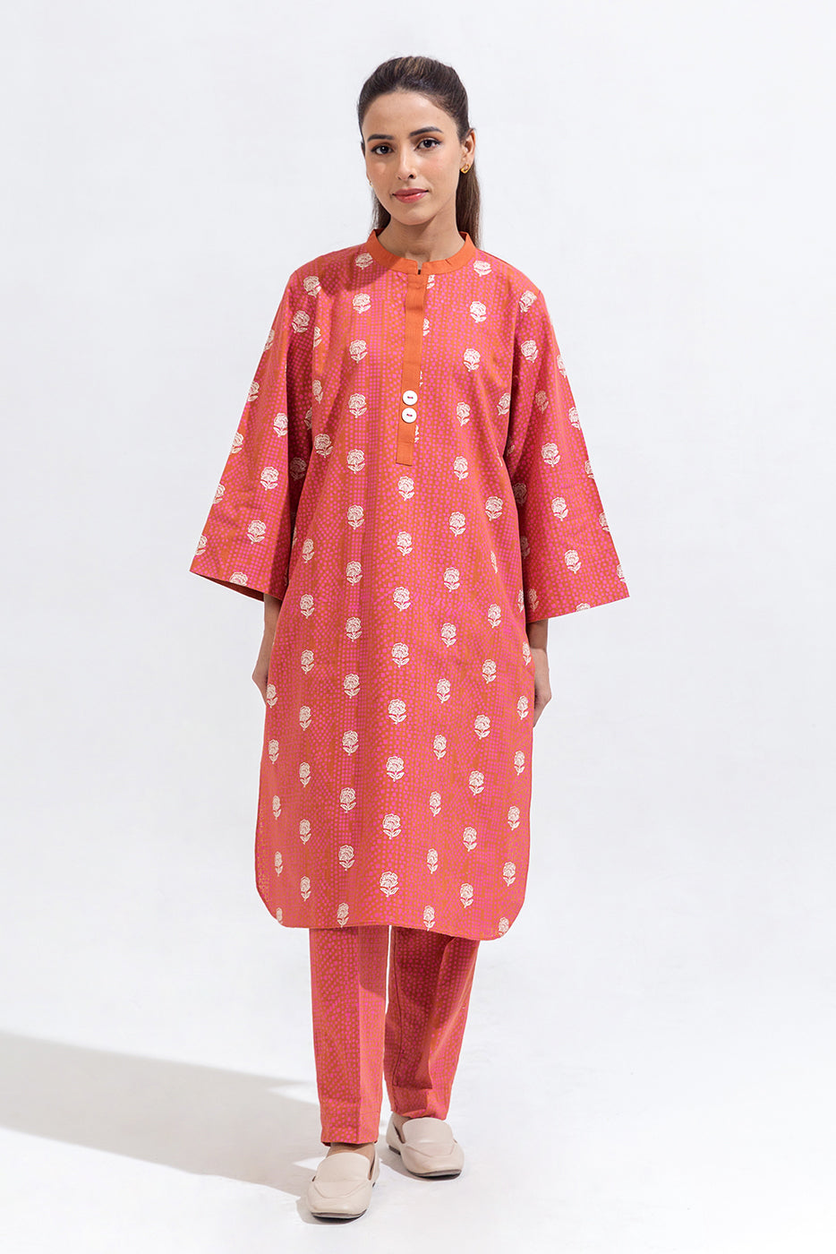 2 PIECE EMBROIDERED SLUB SUIT (PRET)