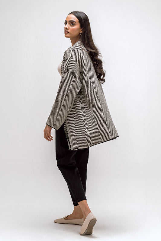 HERRINGBONE SHRUG