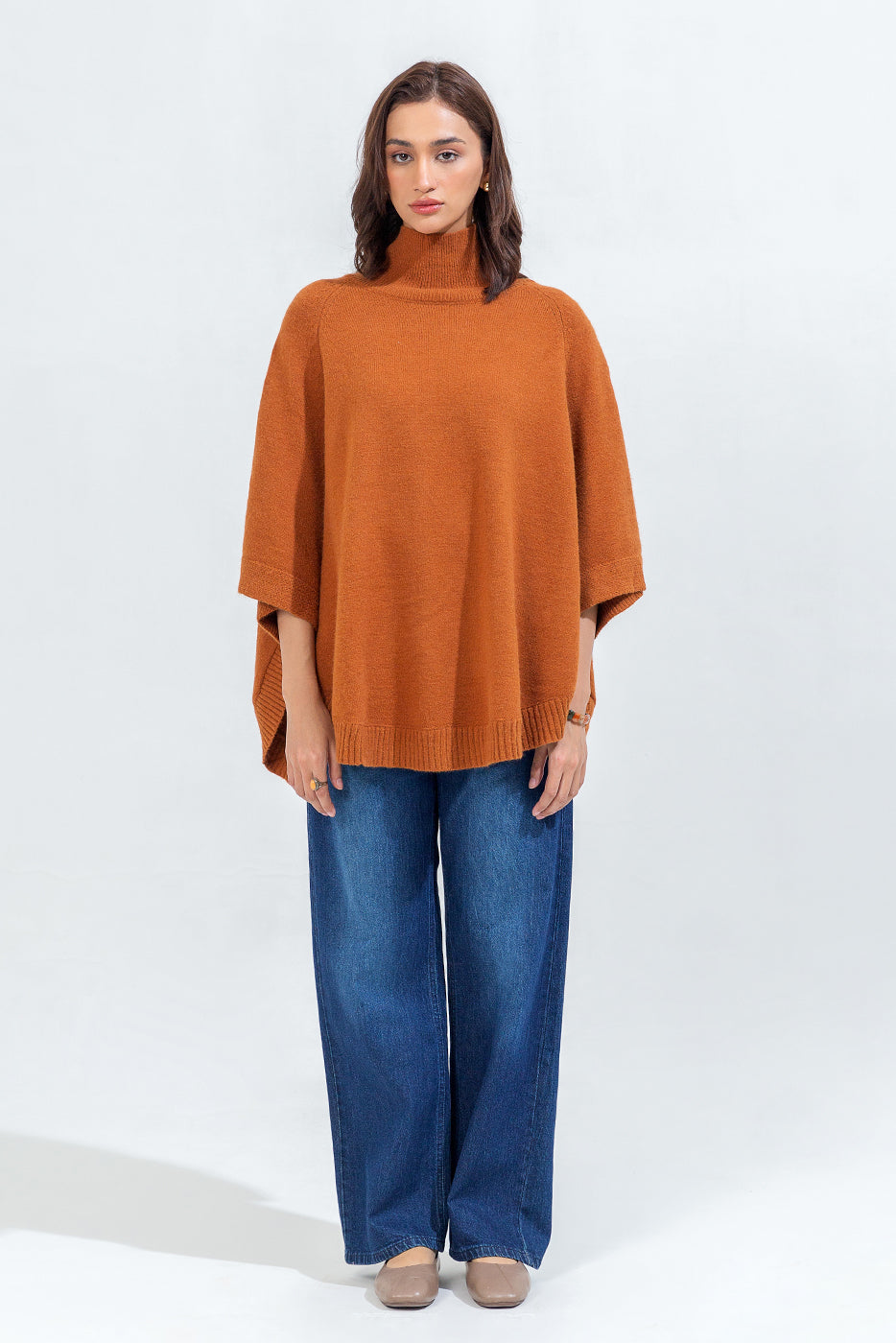 ROUND HEM PULLOVER