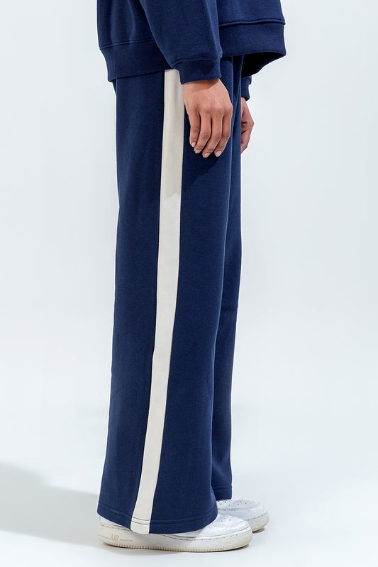 WIDE LEG TROUSER