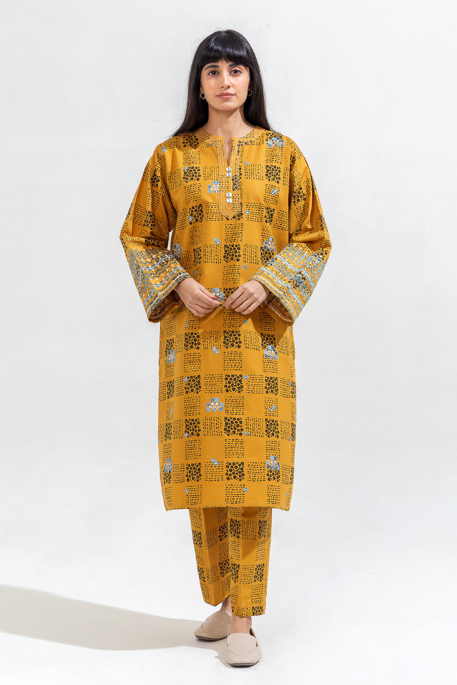 2 PIECE EMBROIDERED KHADDAR SUIT (PRET)