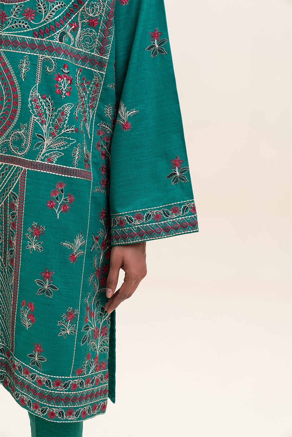 2 PIECE EMBROIDERED KHADDAR SUIT (PRET)