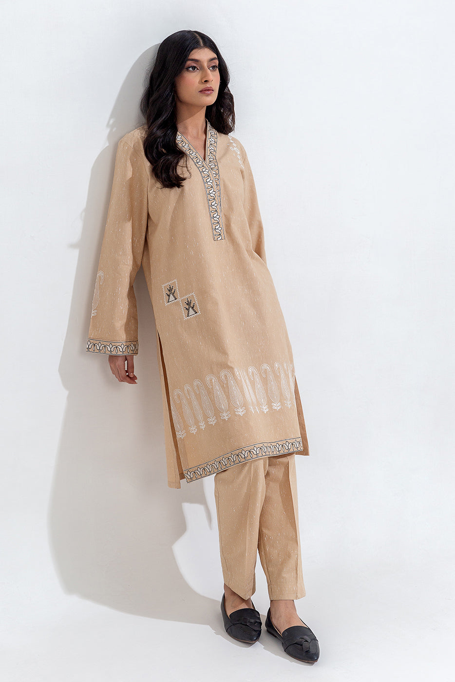 2 PIECE EMBROIDERED KHADDAR SUIT (PRET)