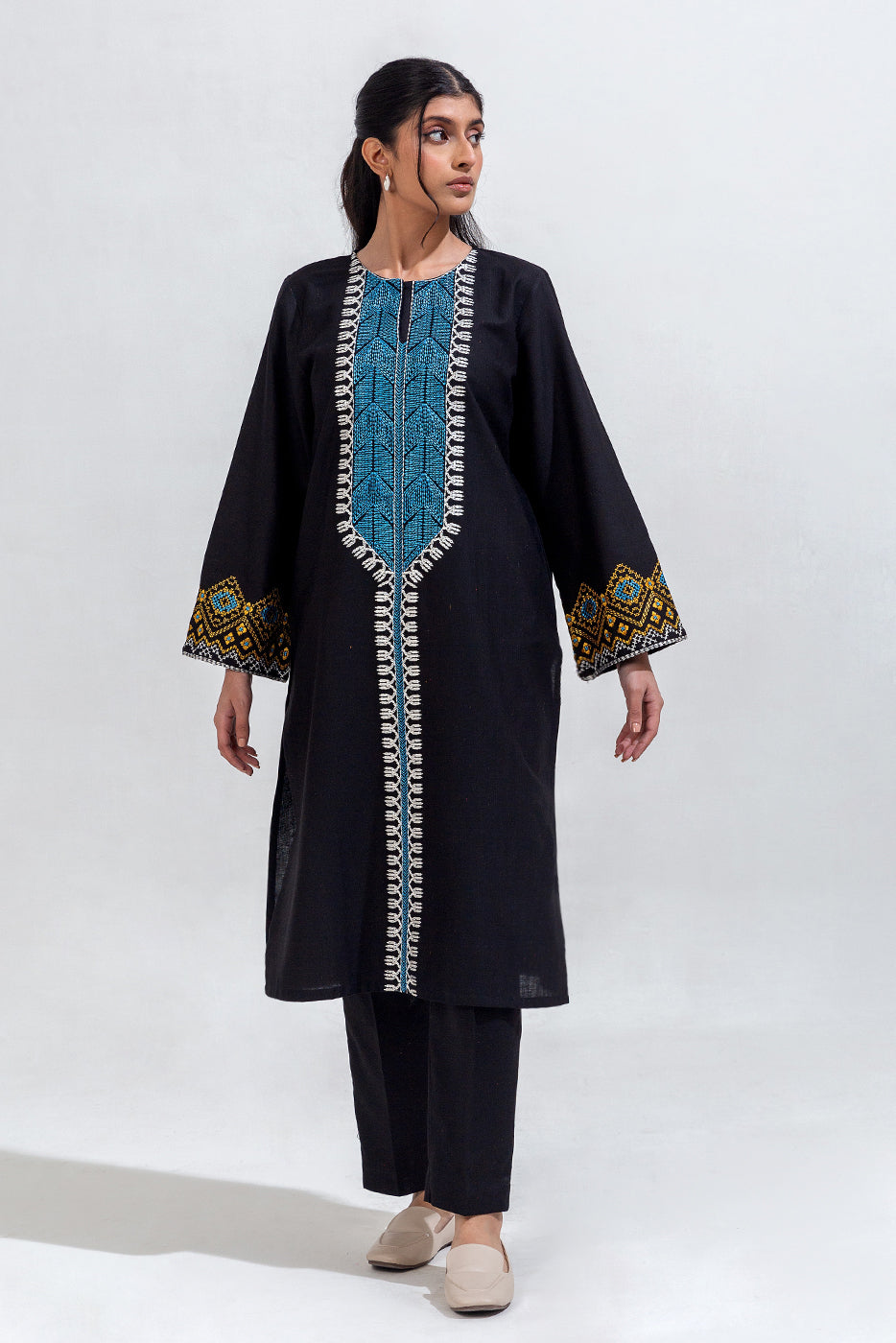 2 PIECE EMBROIDERED KHADDAR SUIT (PRET)