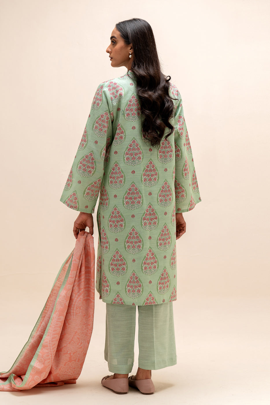 3 PIECE PRINTED KHADDAR SUIT-FLORA MINT (UNSTITCHED)