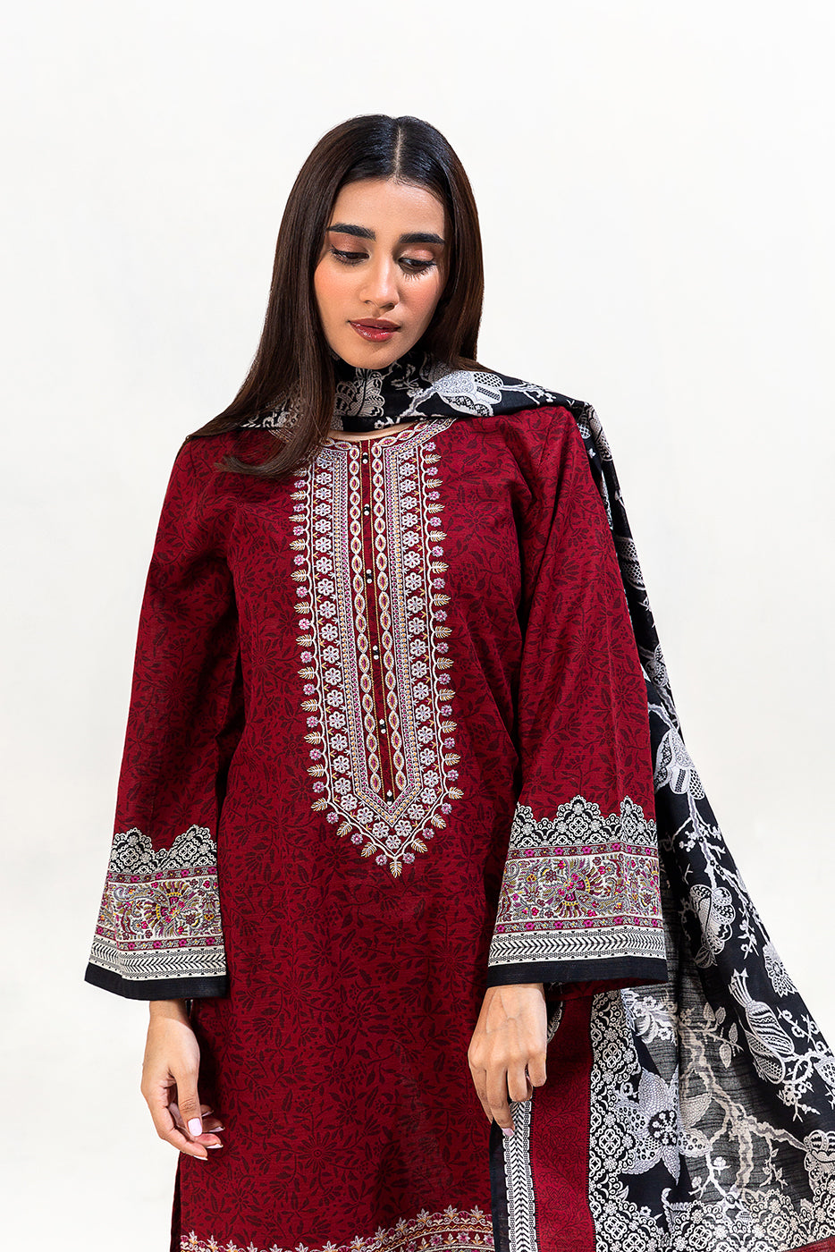 2 PIECE EMBROIDERED KHADDAR SUIT-GARNET PRIDE (UNSTITCHED)