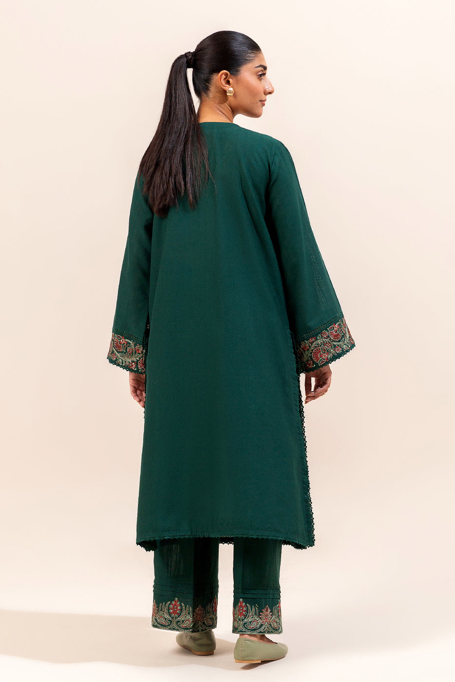 2 PIECE EMBROIDERED KHADDAR SUIT-VERDANT HAZE (UNSTITCHED)