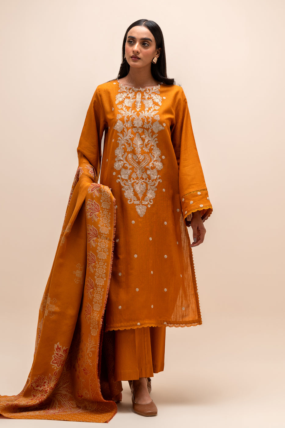 3 PIECE EMBROIDERED KHADDAR SUIT-MEDALLION LACE (UNSTITCHED)