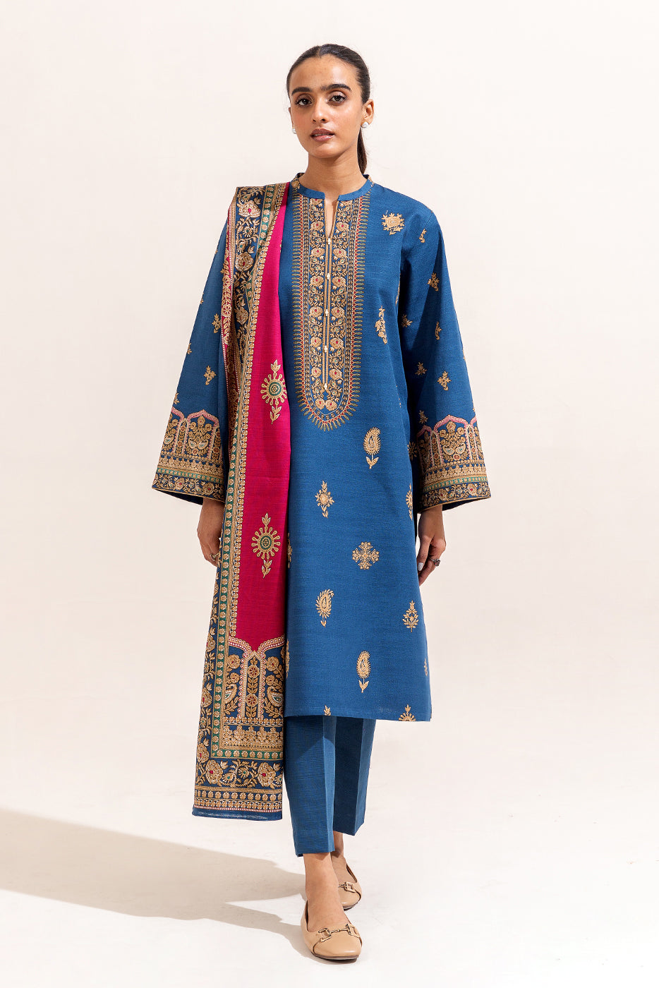 3 PIECE PRINTED KHADDAR SUIT-AEGEAN GOLD (UNSTITCHED)