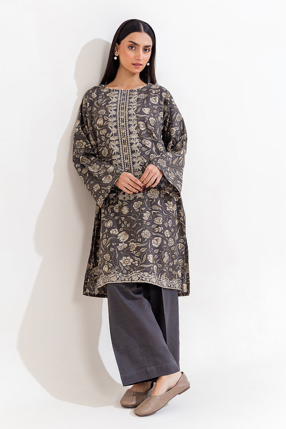 2 PIECE EMBROIDERED KHADDAR SUIT-SHADOW NOIR (UNSTITCHED)