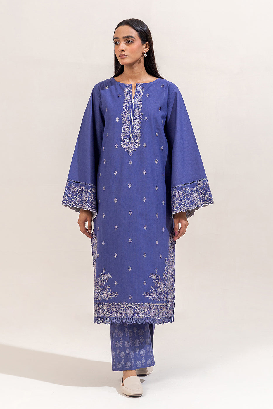 2 PIECE EMBROIDERED KHADDAR SUIT-PERIWINKLE FLAKE (UNSTITCHED)