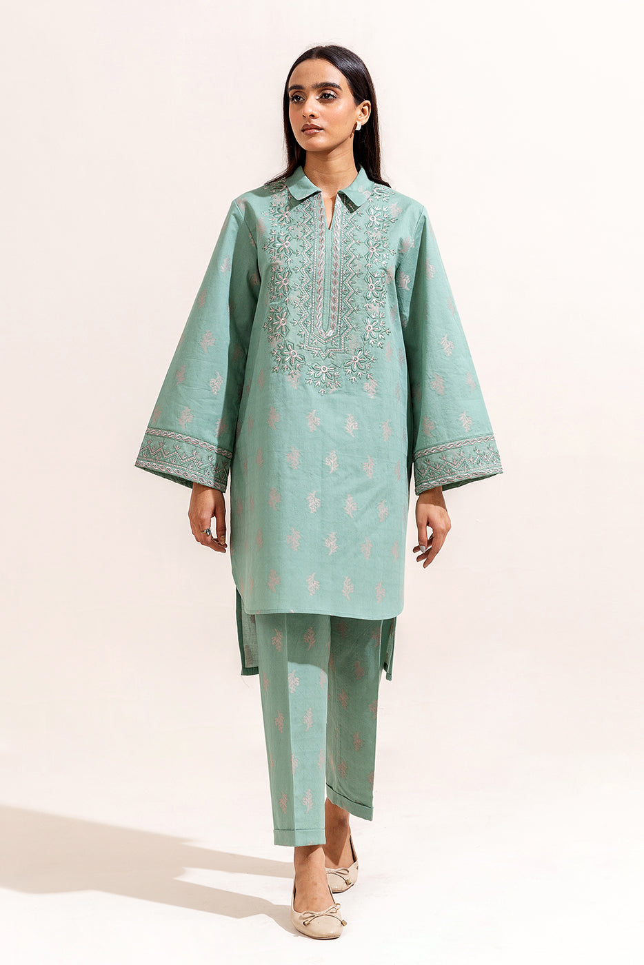 2 PIECE EMBROIDERED SELF JACQUARD SUIT-AQUA GLOOM (UNSTITCHED)