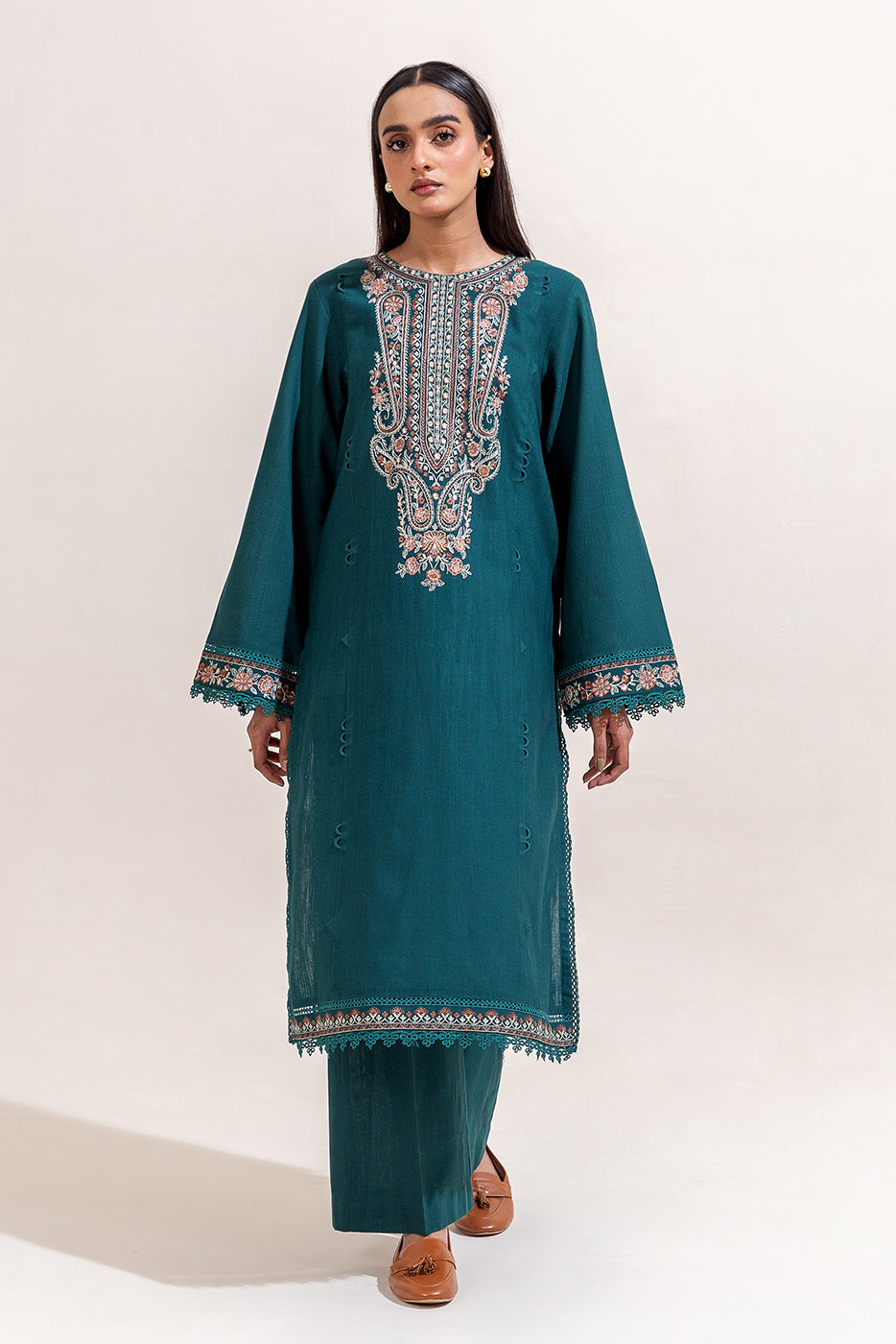 2 PIECE EMBROIDERED KHADDAR SUIT-PURSSIAN FOK (UNSTITCHED)