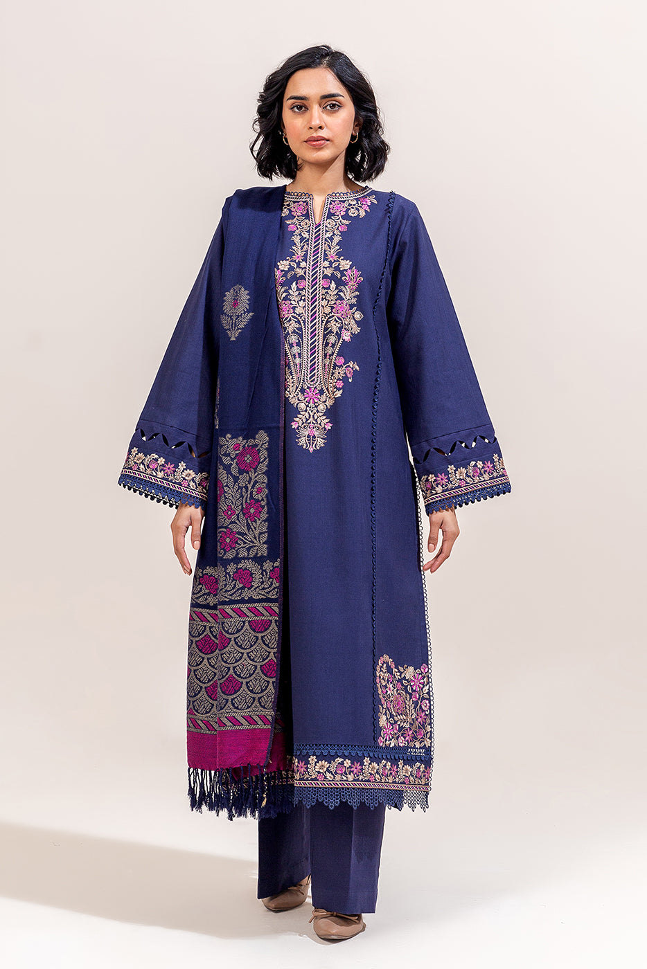 3 PIECE EMBROIDERED KHADDAR SUIT-MYSTIC BERRY (UNSTITCHED)