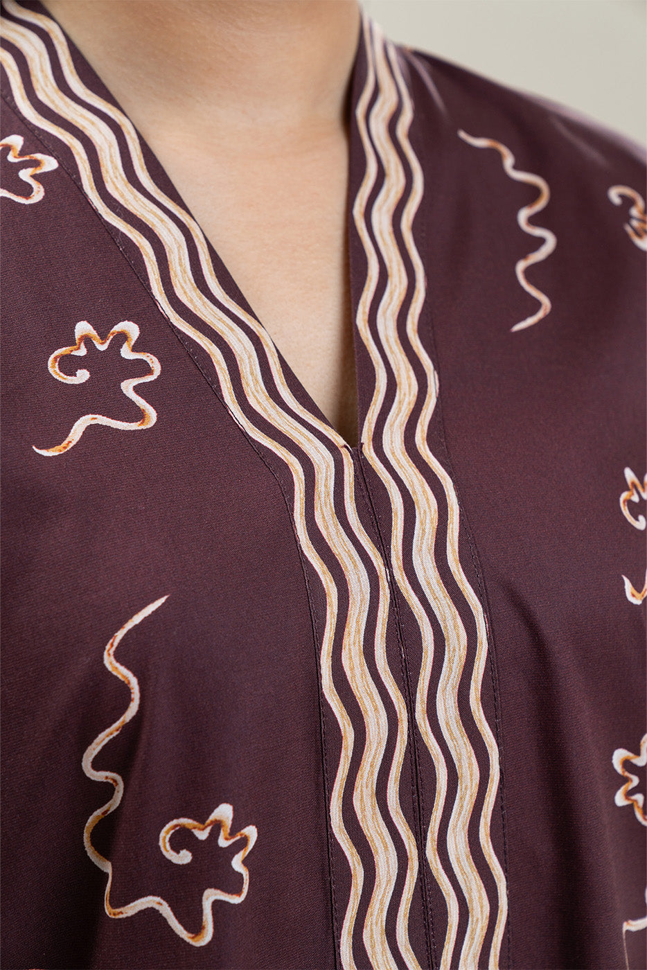 2 PIECE PRINTED COTTON VISCOSE SUIT (PRET)