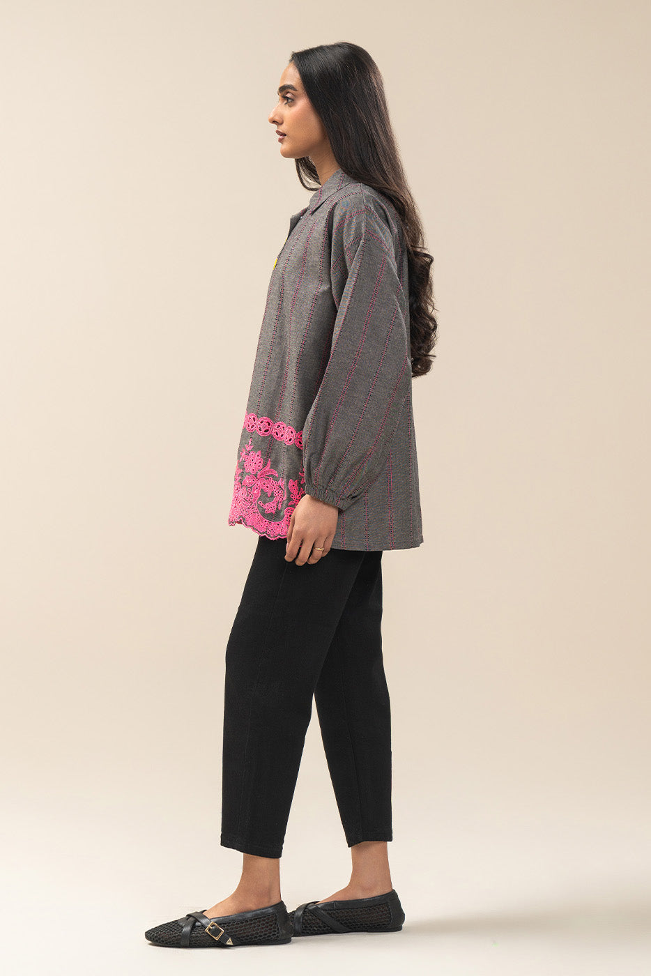 EMBROIDERED DOBBY TOP (PRET)