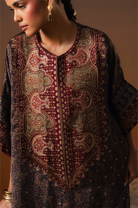 EMBROIDERED SHEMOZE SILK SHIRT (LUXURY PRET)