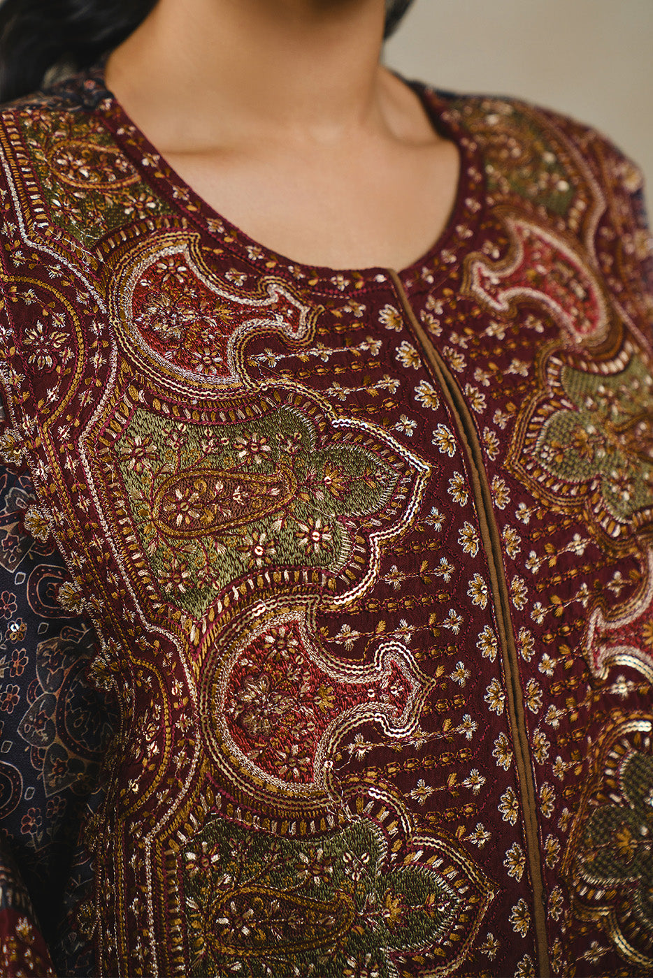 EMBROIDERED SHEMOZE SILK SHIRT (LUXURY PRET)