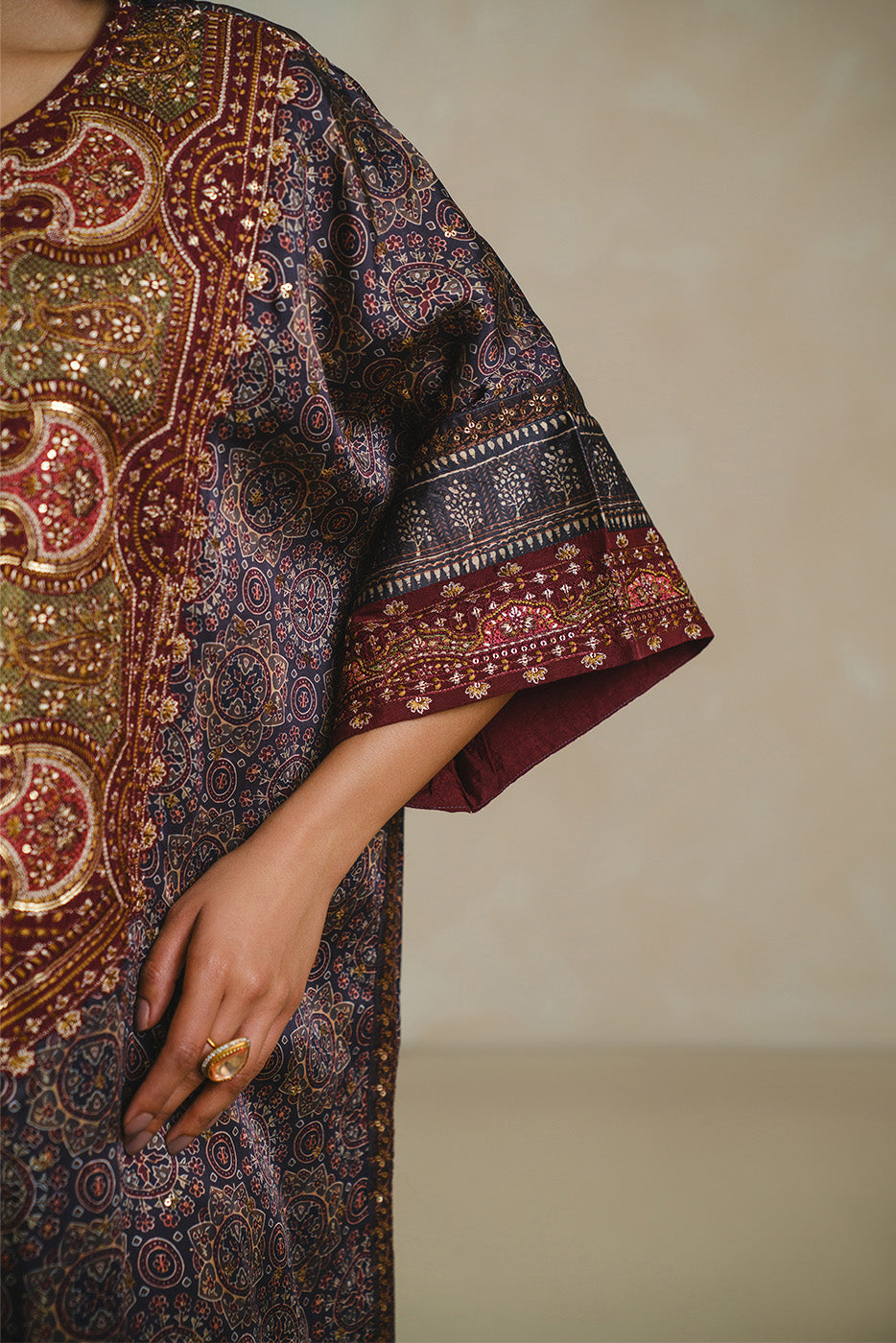 EMBROIDERED SHEMOZE SILK SHIRT (LUXURY PRET)