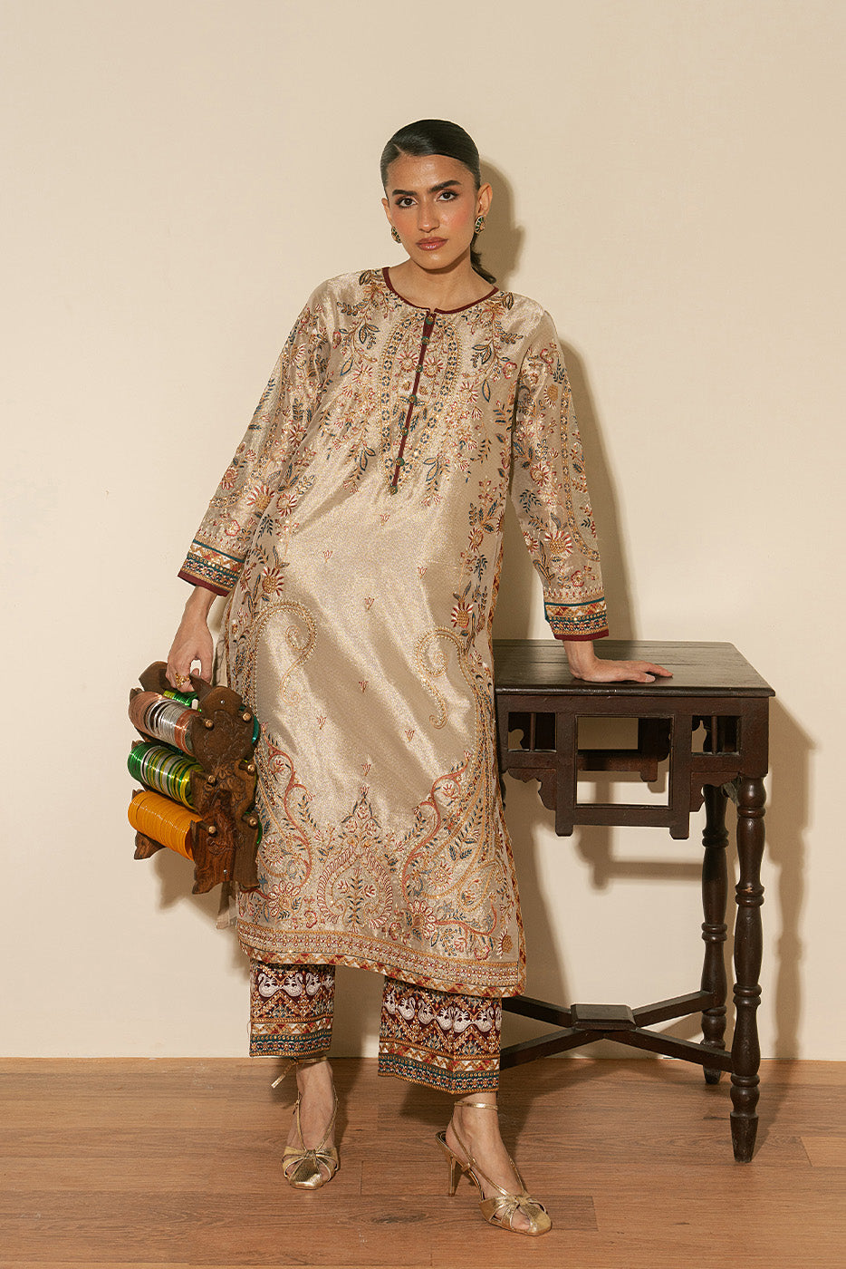 2 PIECE EMBROIDERED TISSUE SUIT (LUXURY PRET)