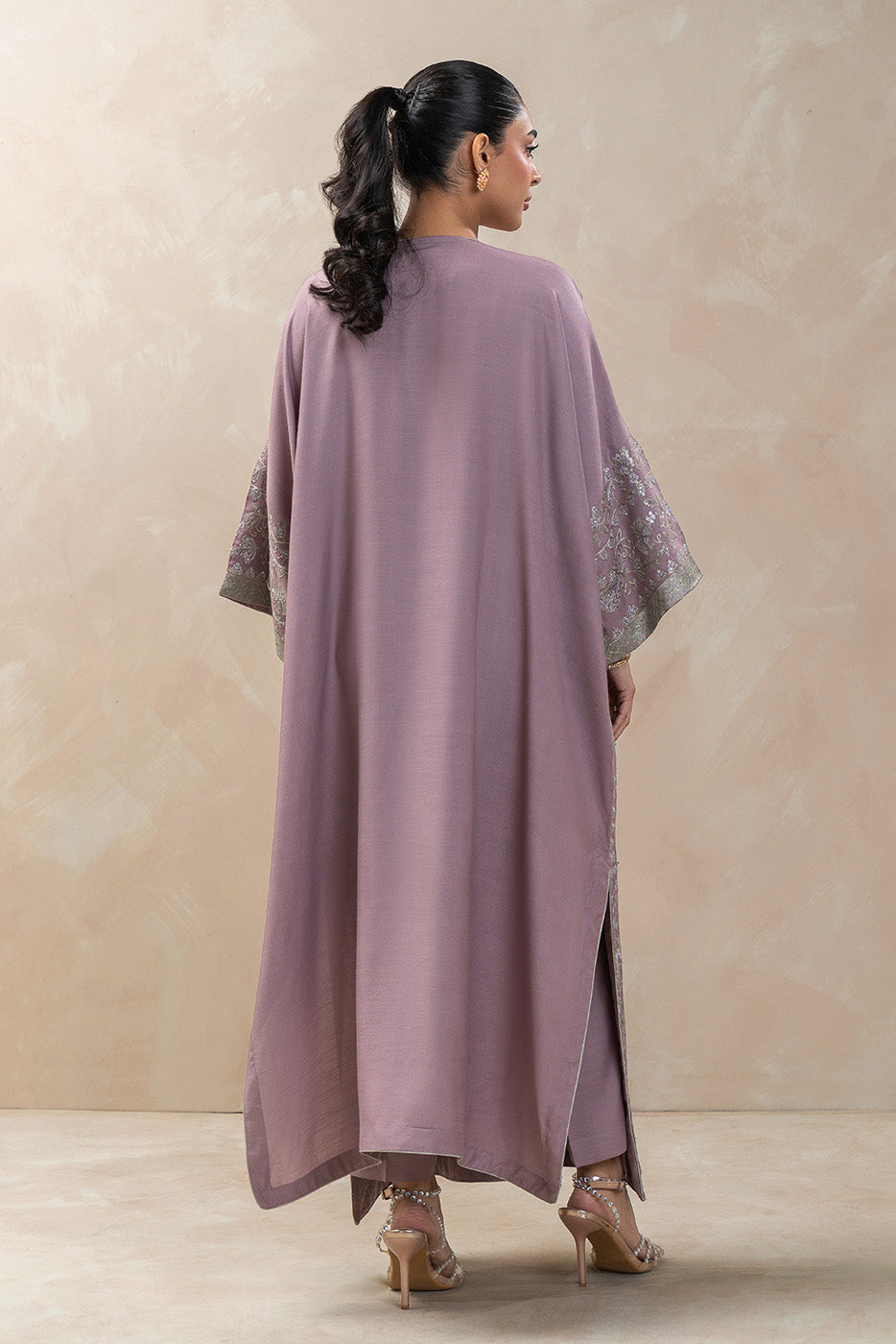 2 PIECE EMBROIDERED RAW SILK SUIT (LUXURY-PRET)