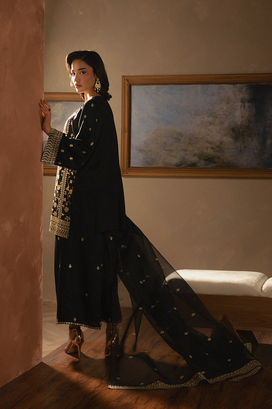 3 PIECE EMBROIDERED RAW SILK SUIT (LUXURY-PRET)