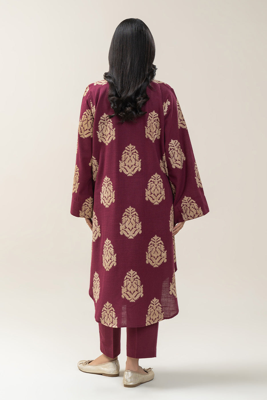 2 PIECE EMBROIDERED KHADDAR SUIT (PRET)