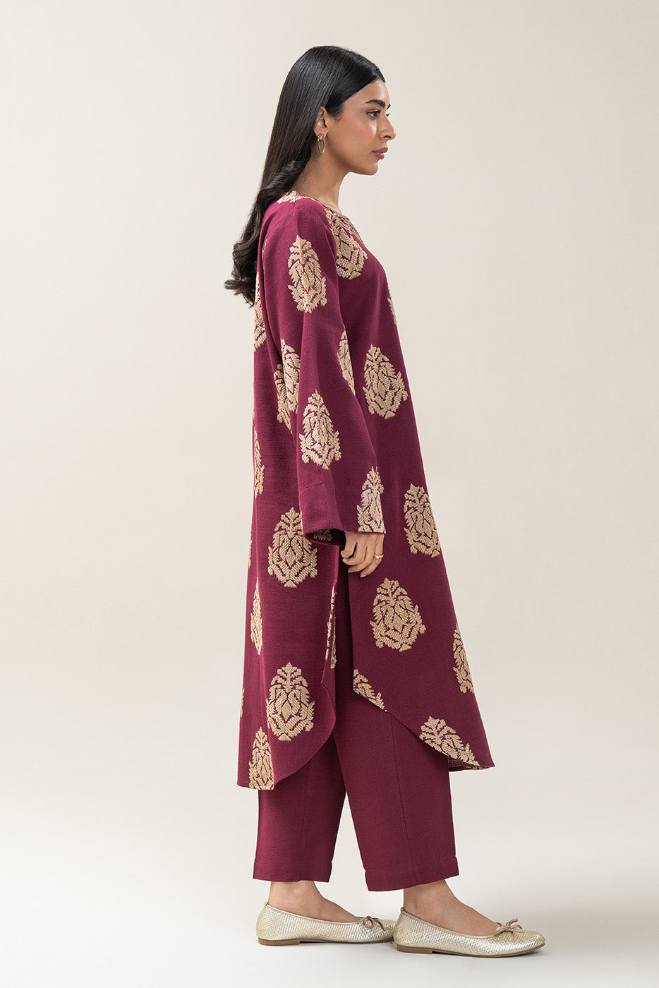 2 PIECE EMBROIDERED KHADDAR SUIT (PRET)