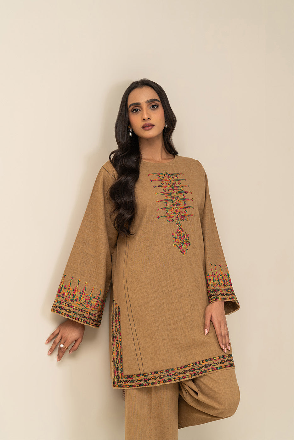 2 PIECE EMBROIDERED TWO WAY SLUB SUIT (PRET)