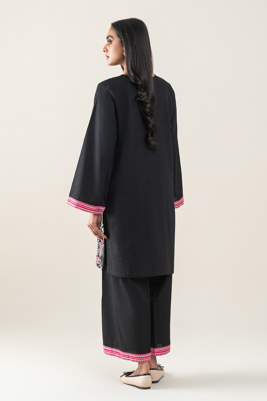 2 PIECE EMBROIDERED SLUB KHADDAR SUIT (PRET)