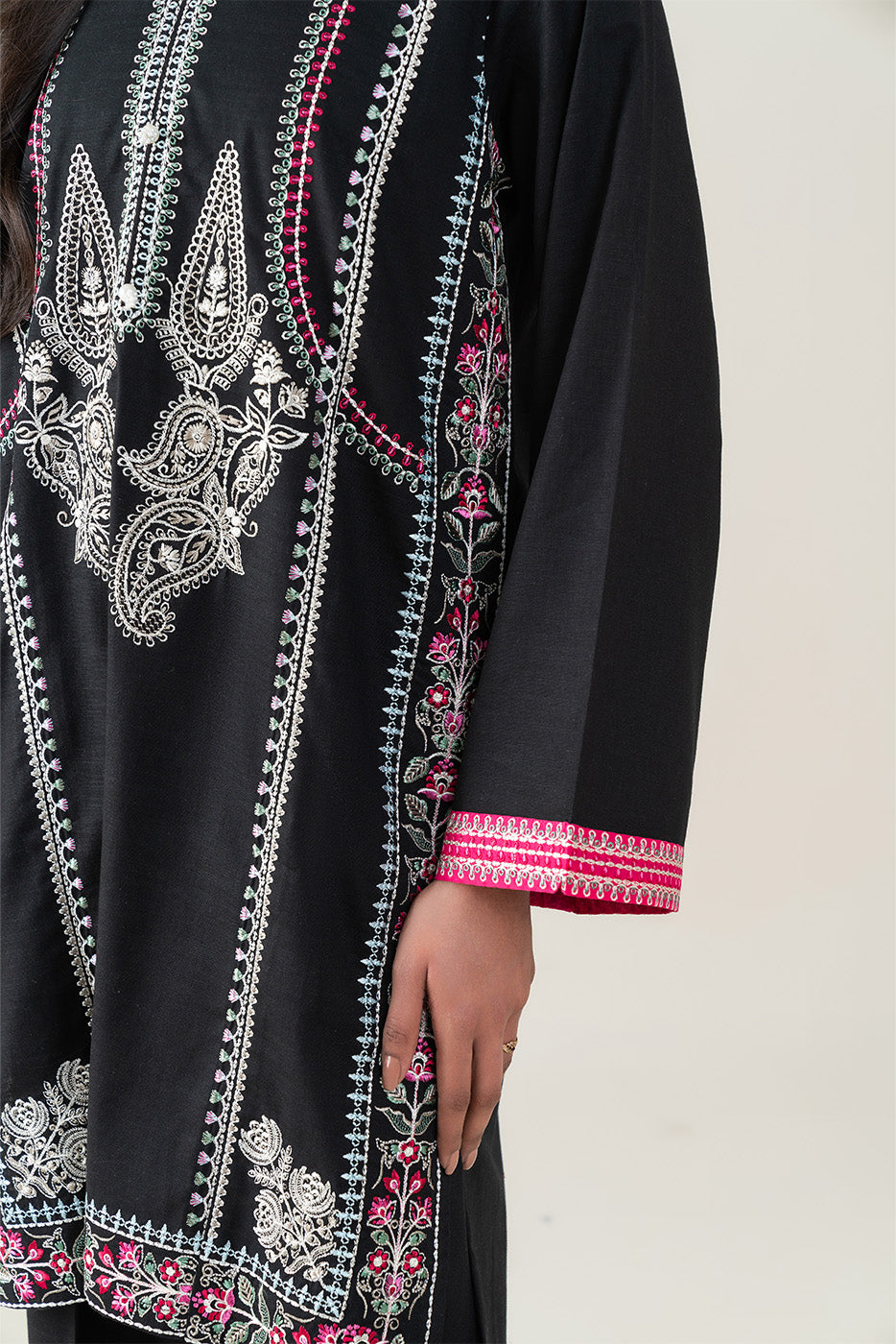 2 PIECE EMBROIDERED SLUB KHADDAR SUIT (PRET)