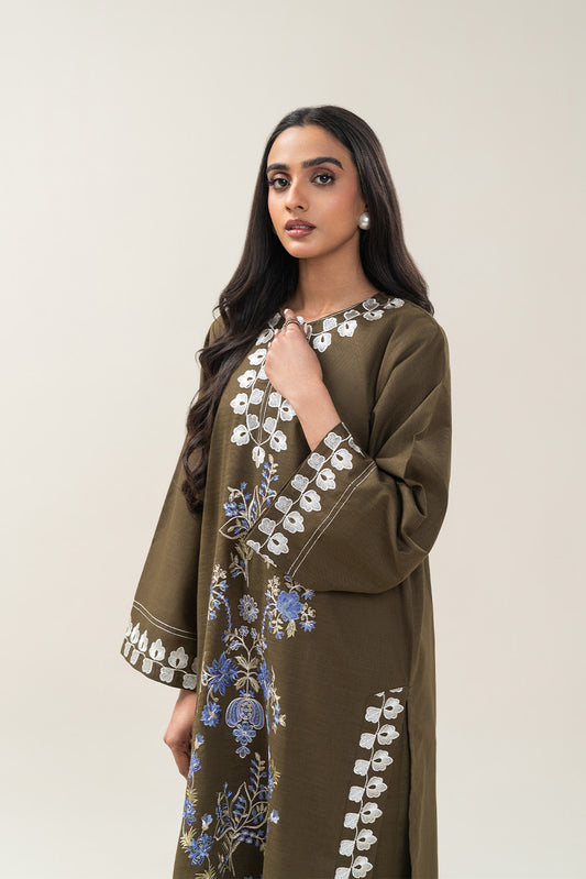 2 PIECE EMBROIDERED SLUB KHADDAR SUIT (PRET)