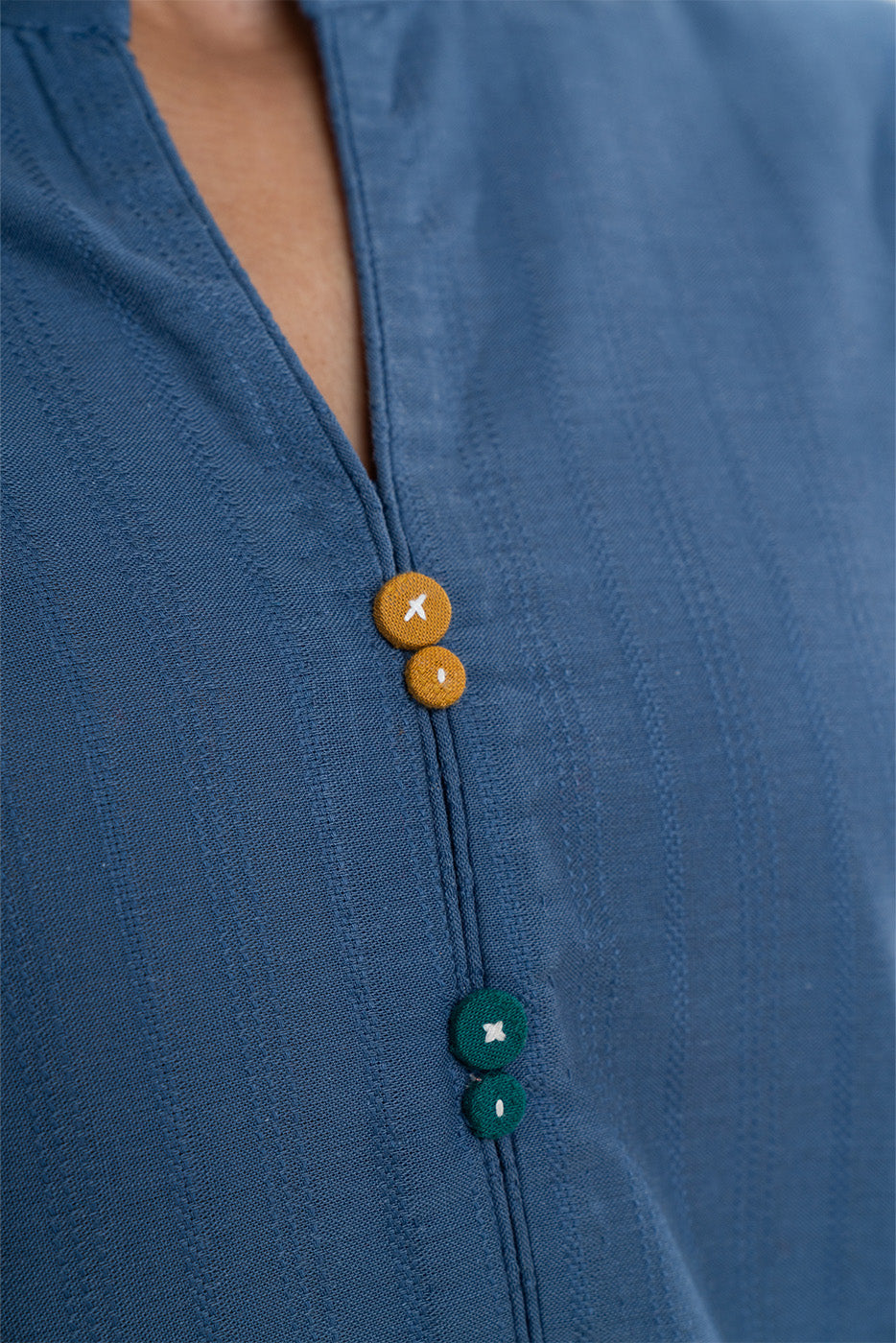 2 PIECE EMBROIDERED DOBBY SUIT (PRET)