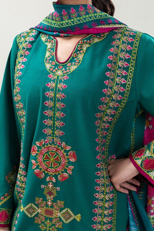 3 PIECE EMBROIDERED KARANDI SUIT (PRET)