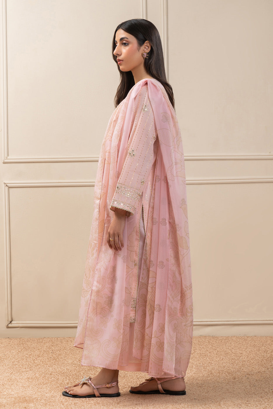 3 PIECE EMBROIDERED TWO TON SUIT (PRET)