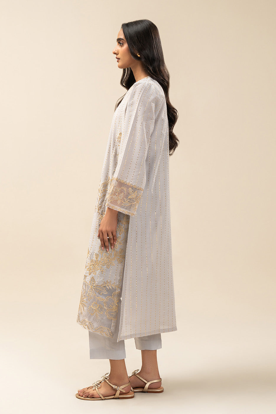 2 PIECE EMBROIDERED TWO TONE SUIT (PRET)