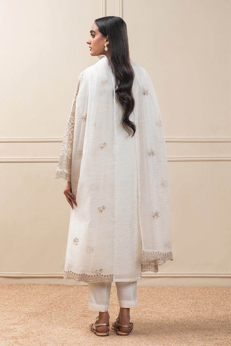 3 PIECE EMBROIDERED ZARI PAPER COTTON SUIT (PRET)